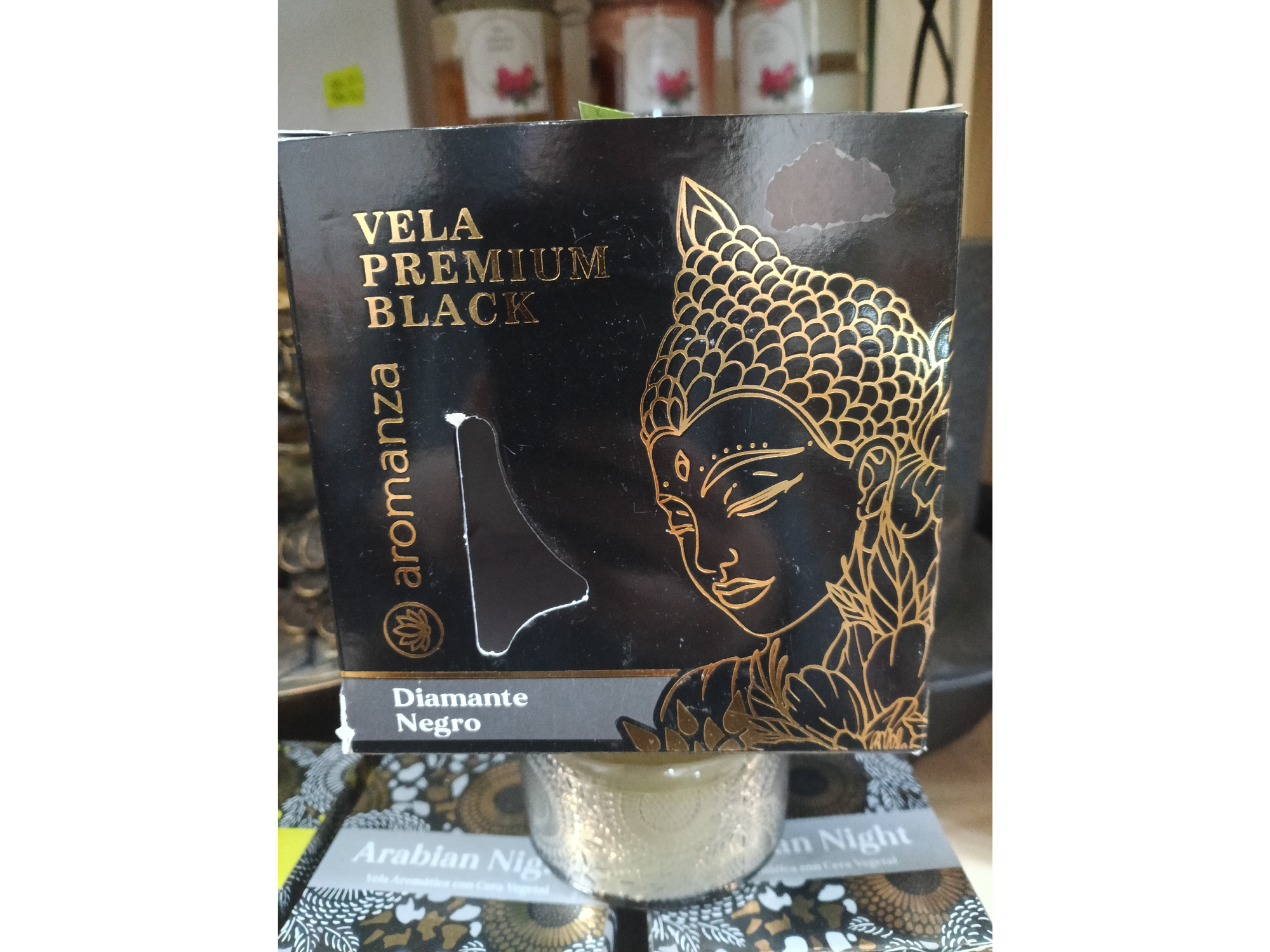 Vela Aromanza Premium Black, con fragancia Diamante Negro