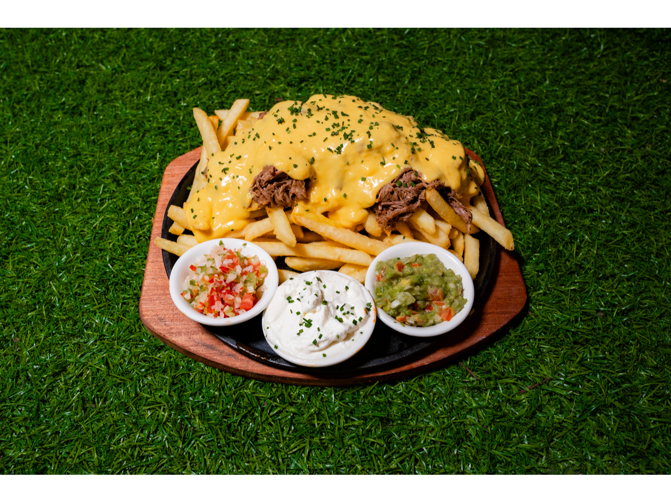 Papas con Carne y Cheddar