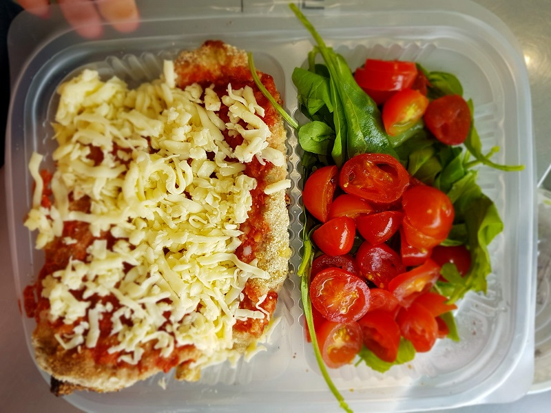 MILANESA DE POLLO NAPOLITANA