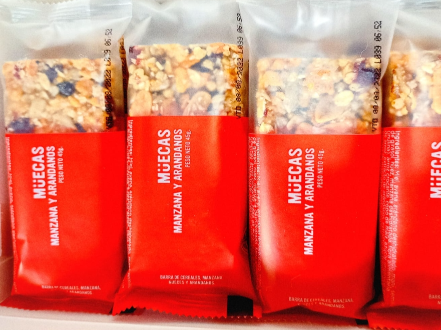 Muecas de Manzana y Arándanos (16 unidades)