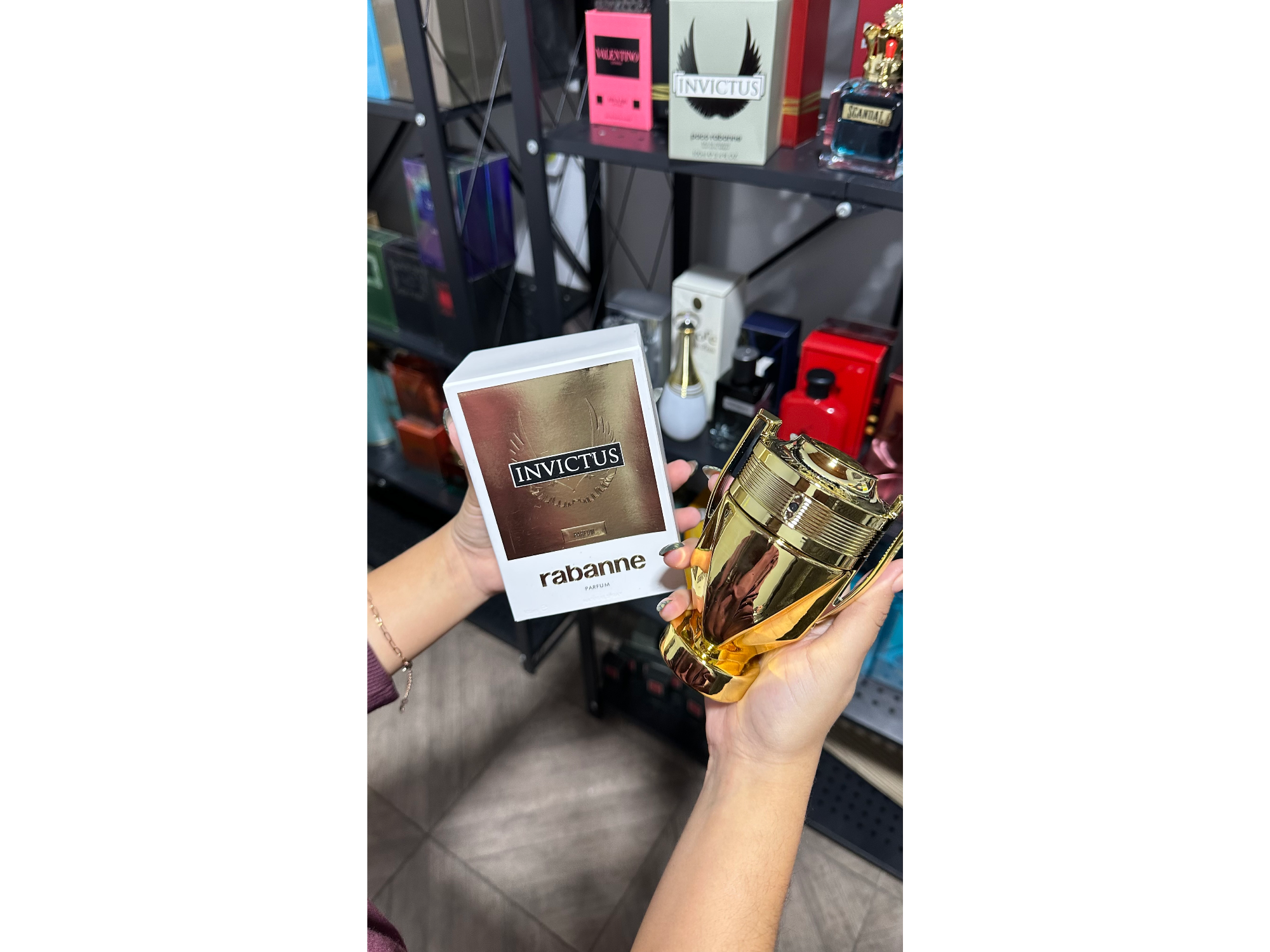 Invictus Parfum Gold Paco Rabanne