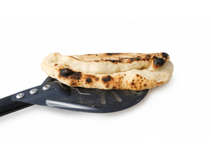panuozzo mediterráneo de ricotta y berenjenas de massimiliano pan