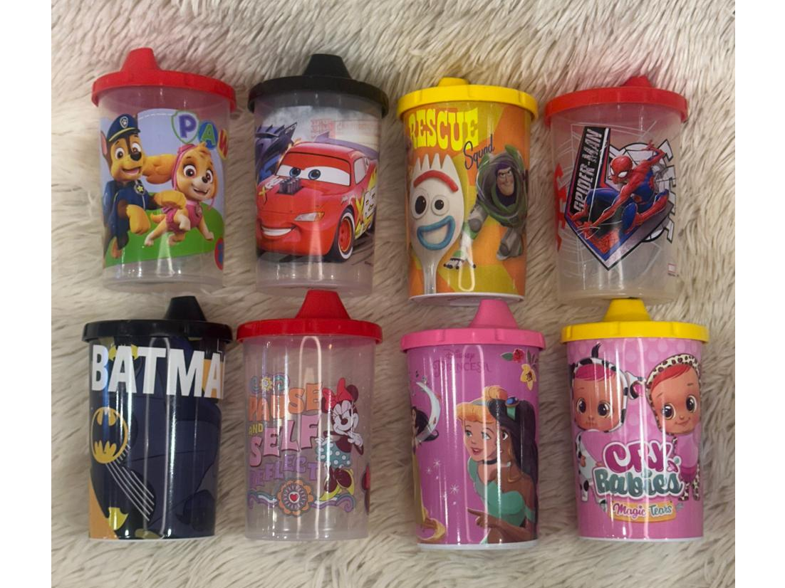 VASO DISNEY TAPA TOMADORA