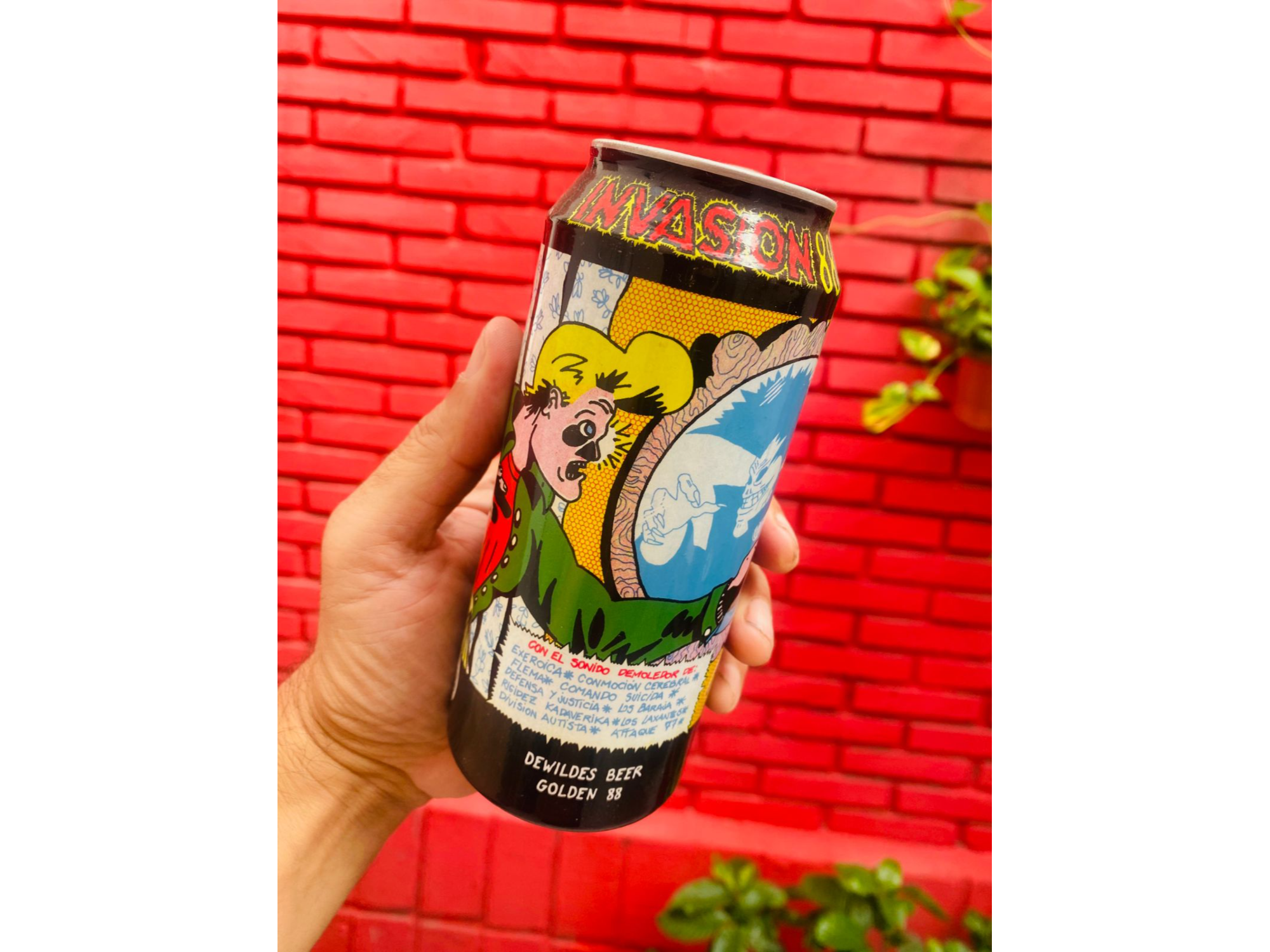 CERVEZA DEWILDES  INVASION 88