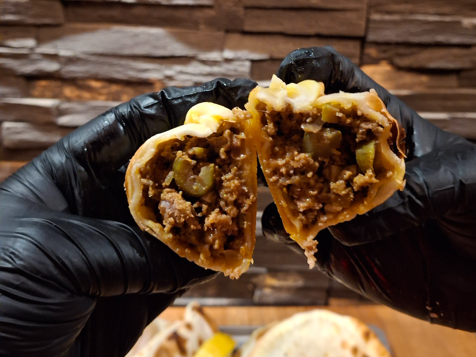 CRIOLLAS SALADAS X6 UNIDADES