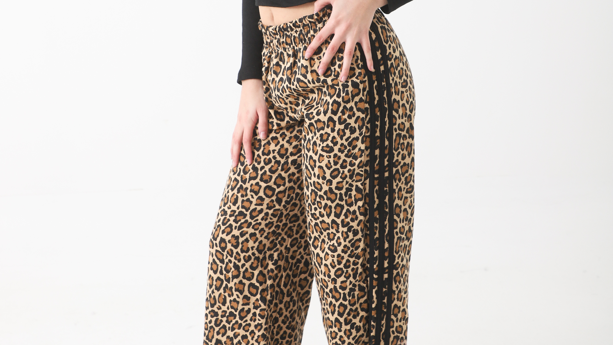PANTALONES - POLLERAS