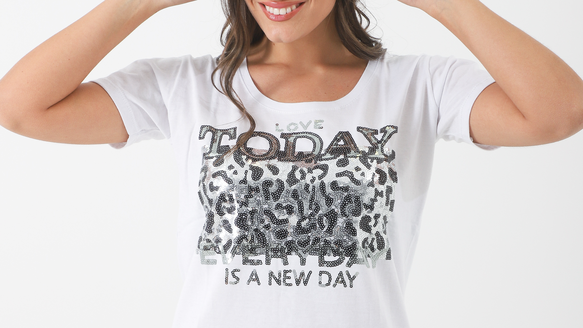 REMERAS STRASS - BORDADAS