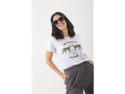 Remera Empowering Art 101723