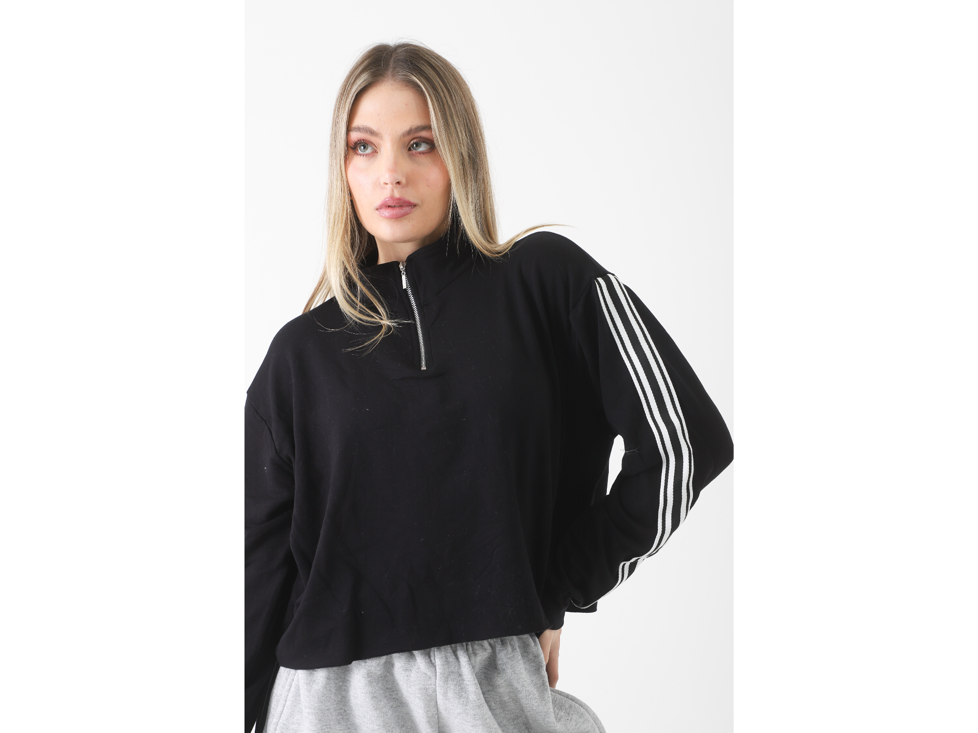 Buzo frisa cierre tiras