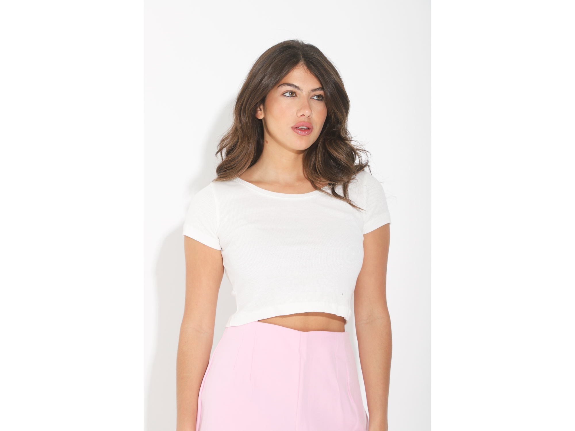 Baby tee cuello redondo