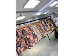 Short de lino estampado