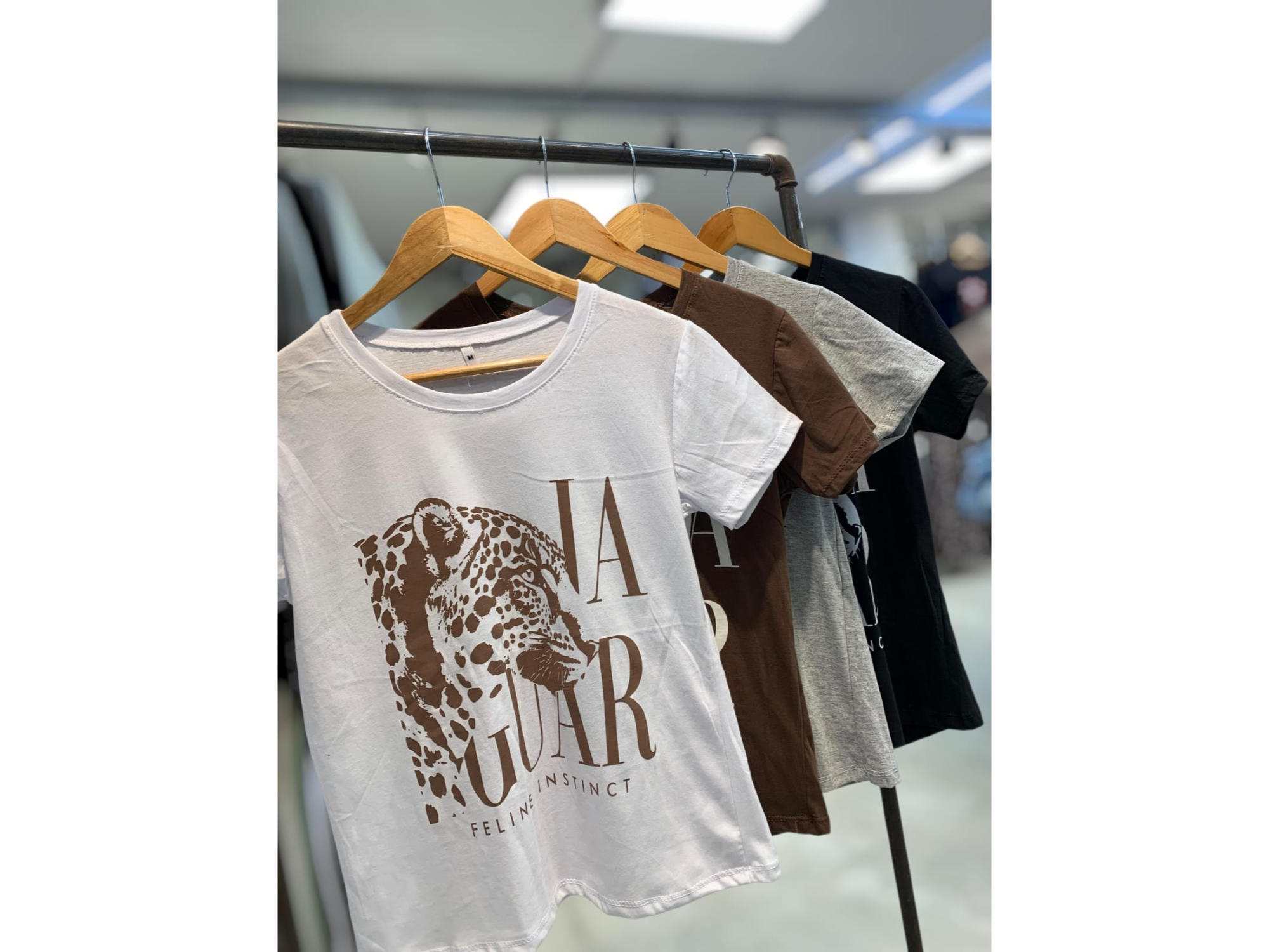 Remera feline