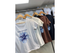 Remera flor azul