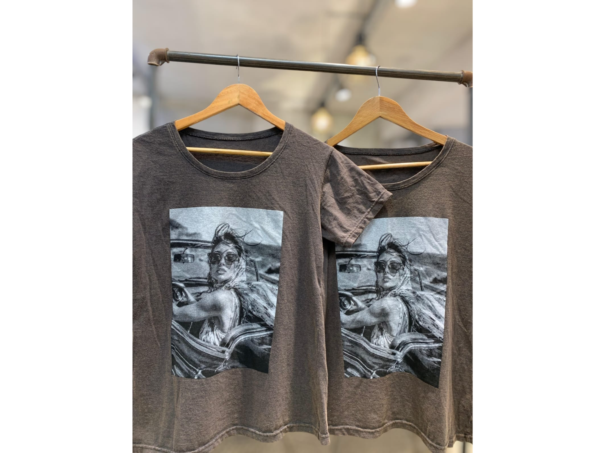 Remera nevada mujer auto de Themaker