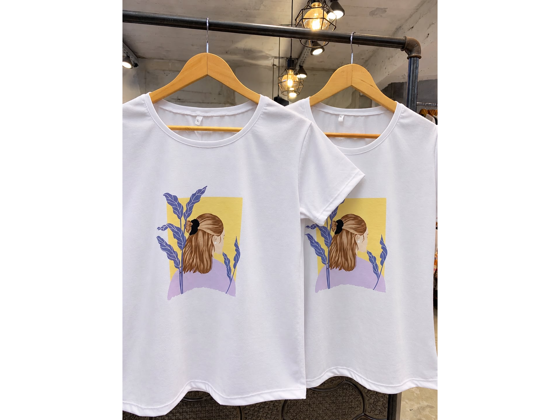 Remera mujer de espalda
