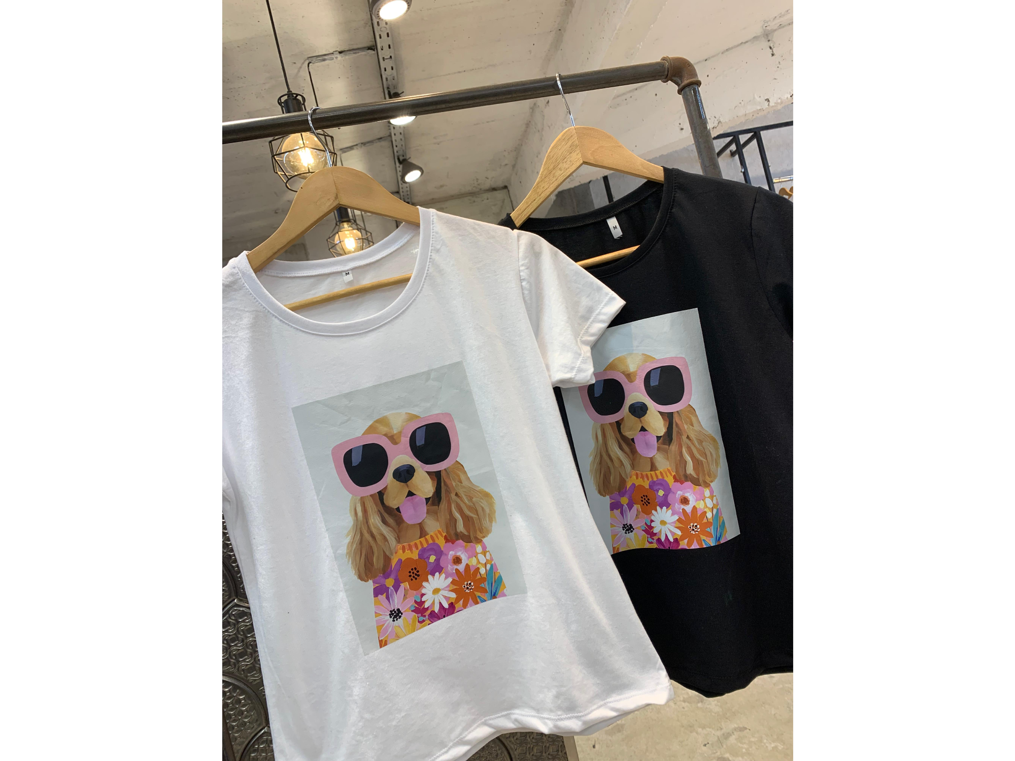 Remera perro anteojos