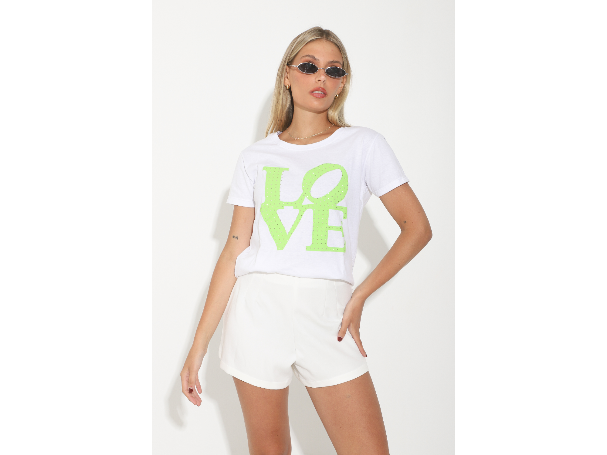 Remera Love verde Strass Art 101683