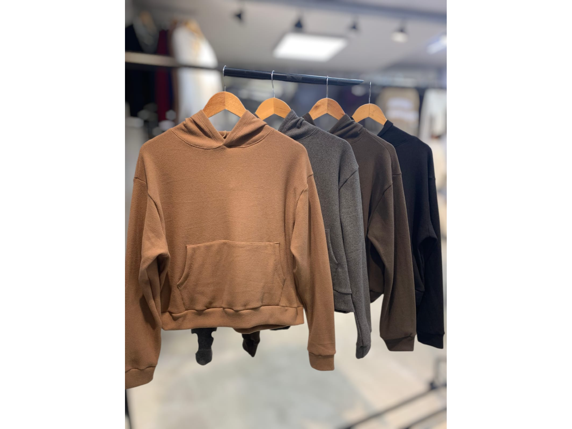 Buzo Canguro básico waffle