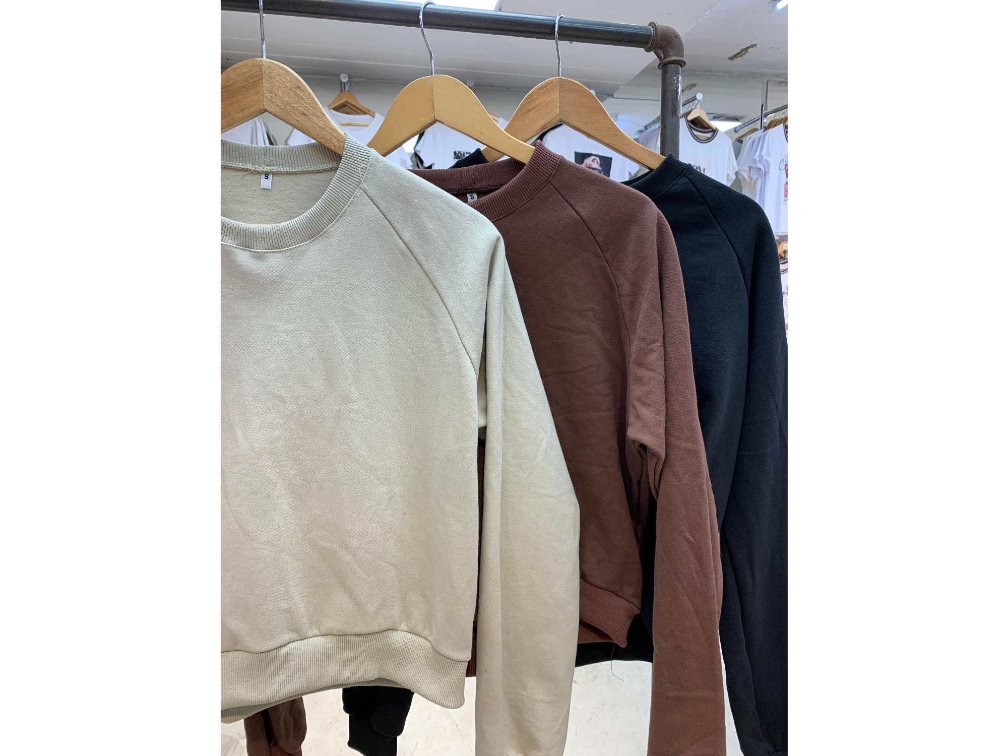 Buzo liso frisado