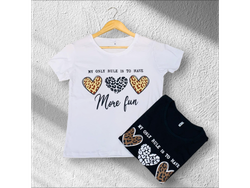 Remera more fun corazones Arte 101766