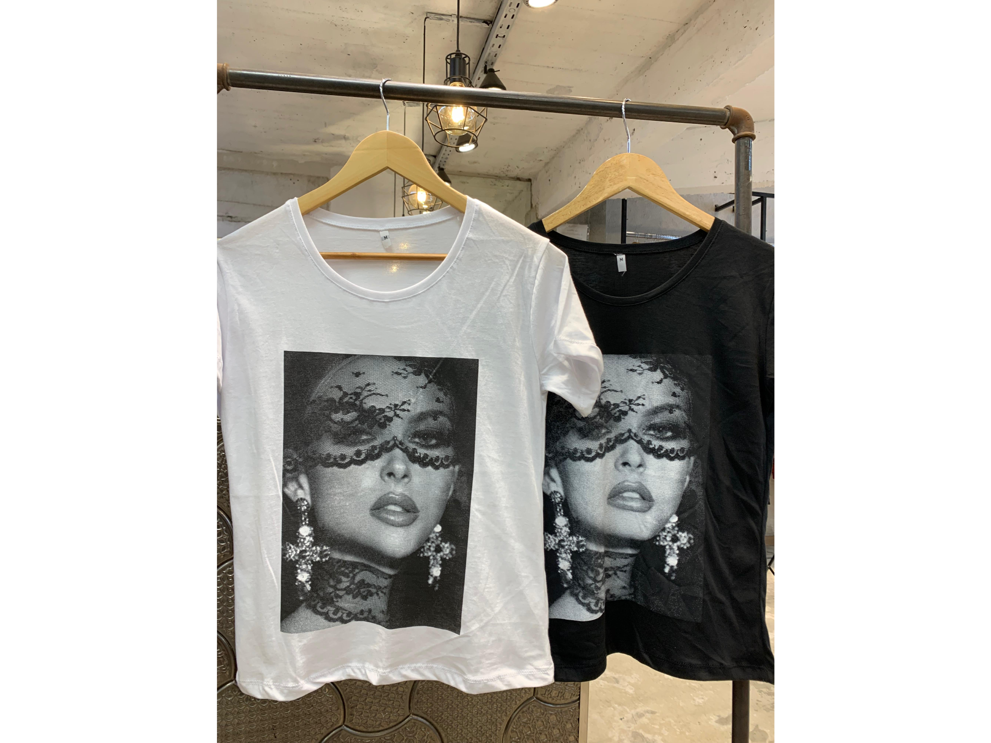 Remera mujer encaje