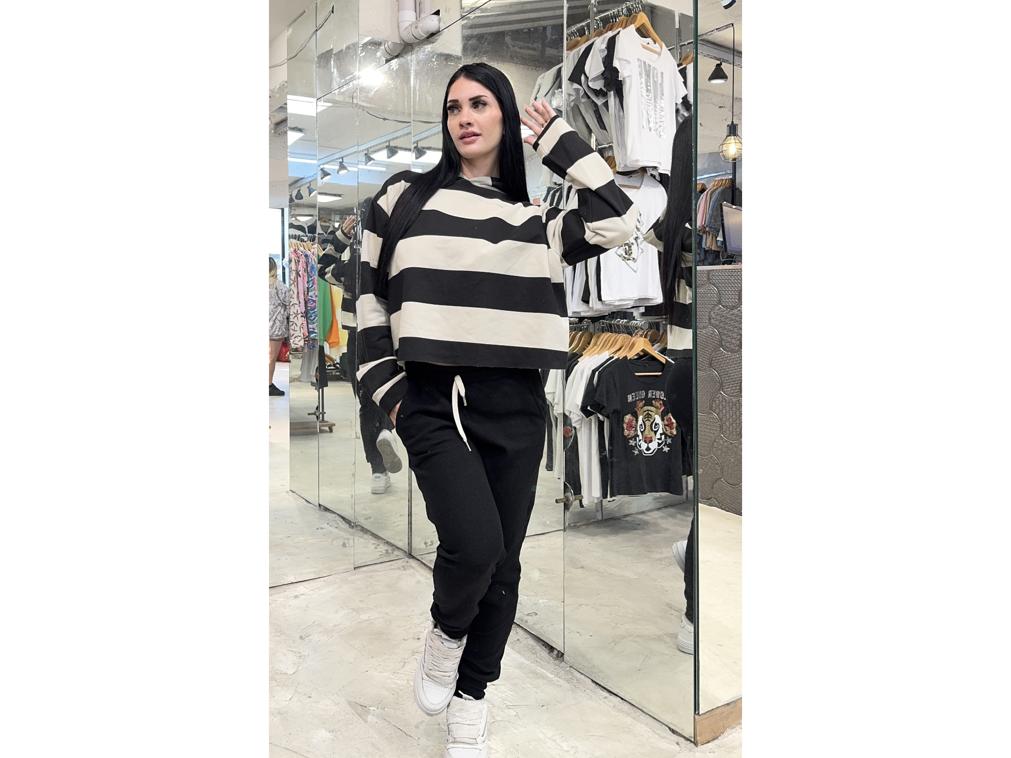 Buzo rayado frisa al corte capucha Art 270168