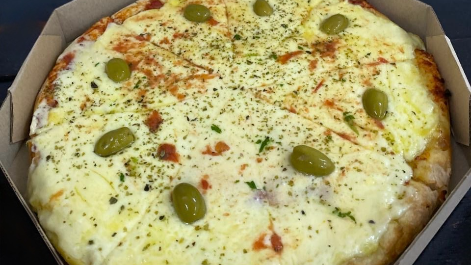 PIZZAS