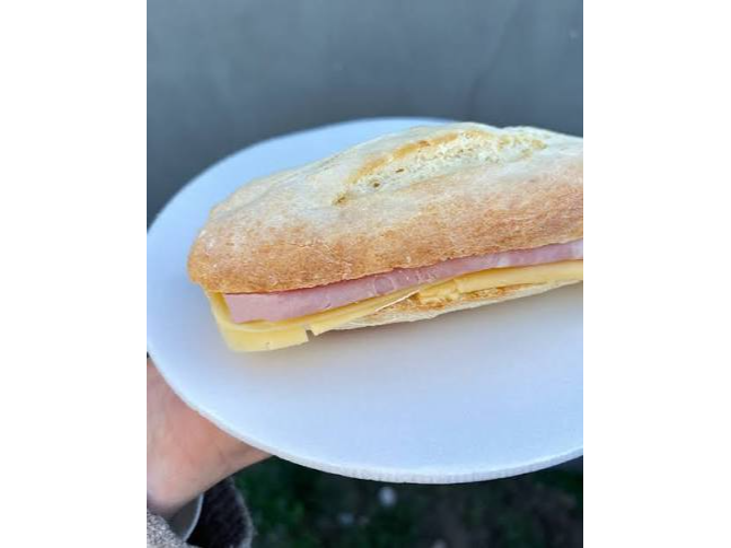 Apretado jamon y queso
