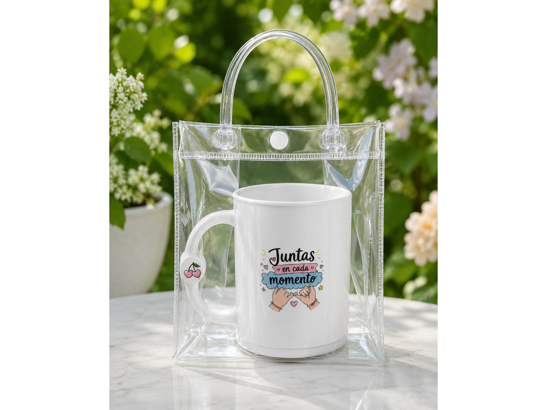 TAZA+ STIKERS AMIGO + BOLSA PVC CON BROCHE MODELO 2