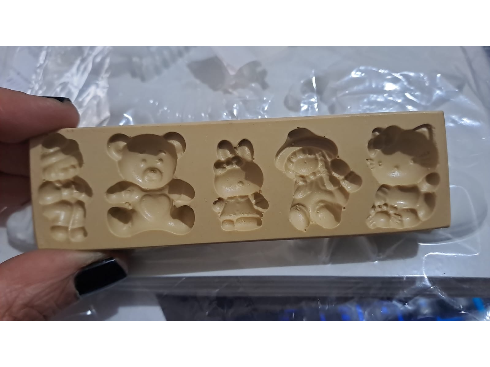 MINI MOLDE - MUÑEQUITOS OSITOS KITTI