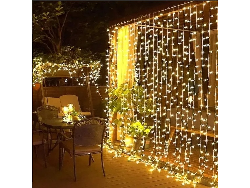 CORTINAS LED 3 METROS   X 3 METROS  300 LUCES CALIDA CON ENCHUFE 220 W