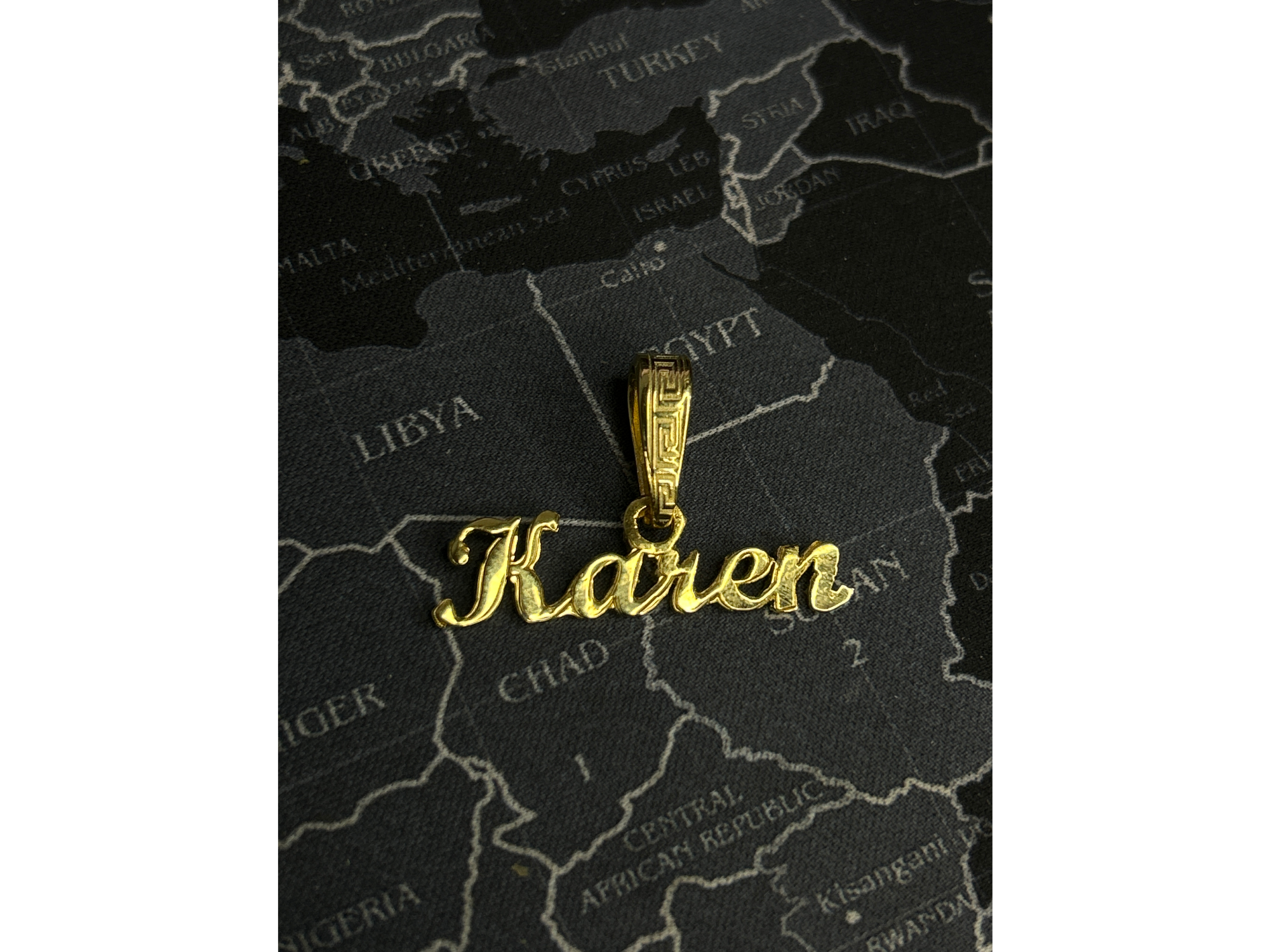 DIJE NOMBRE PERSONALIZADO