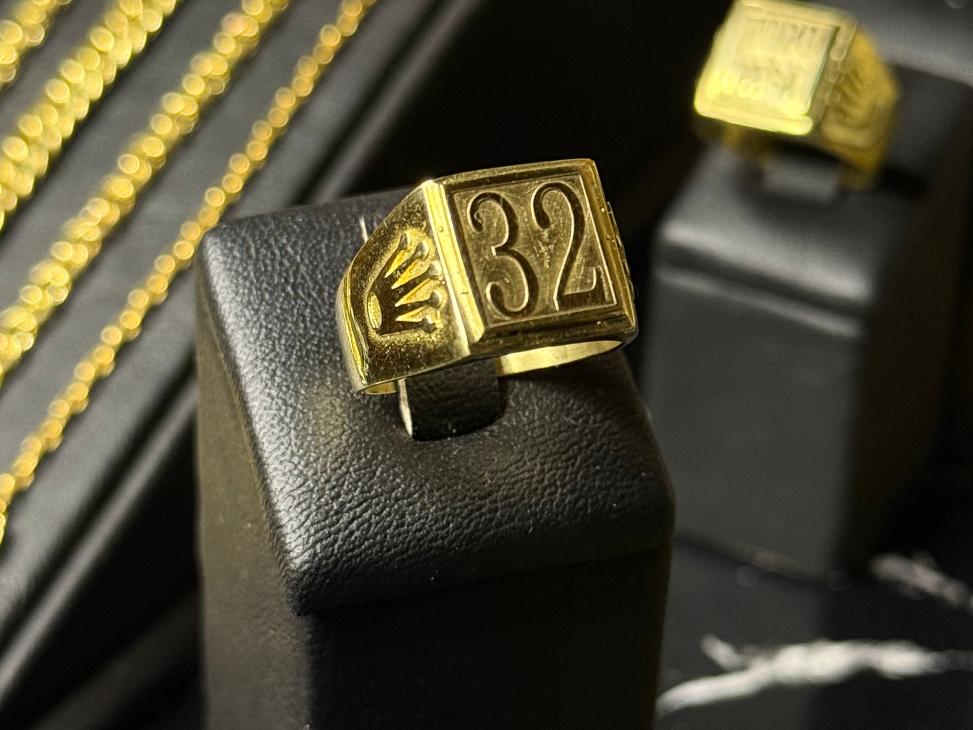 Sello 32
