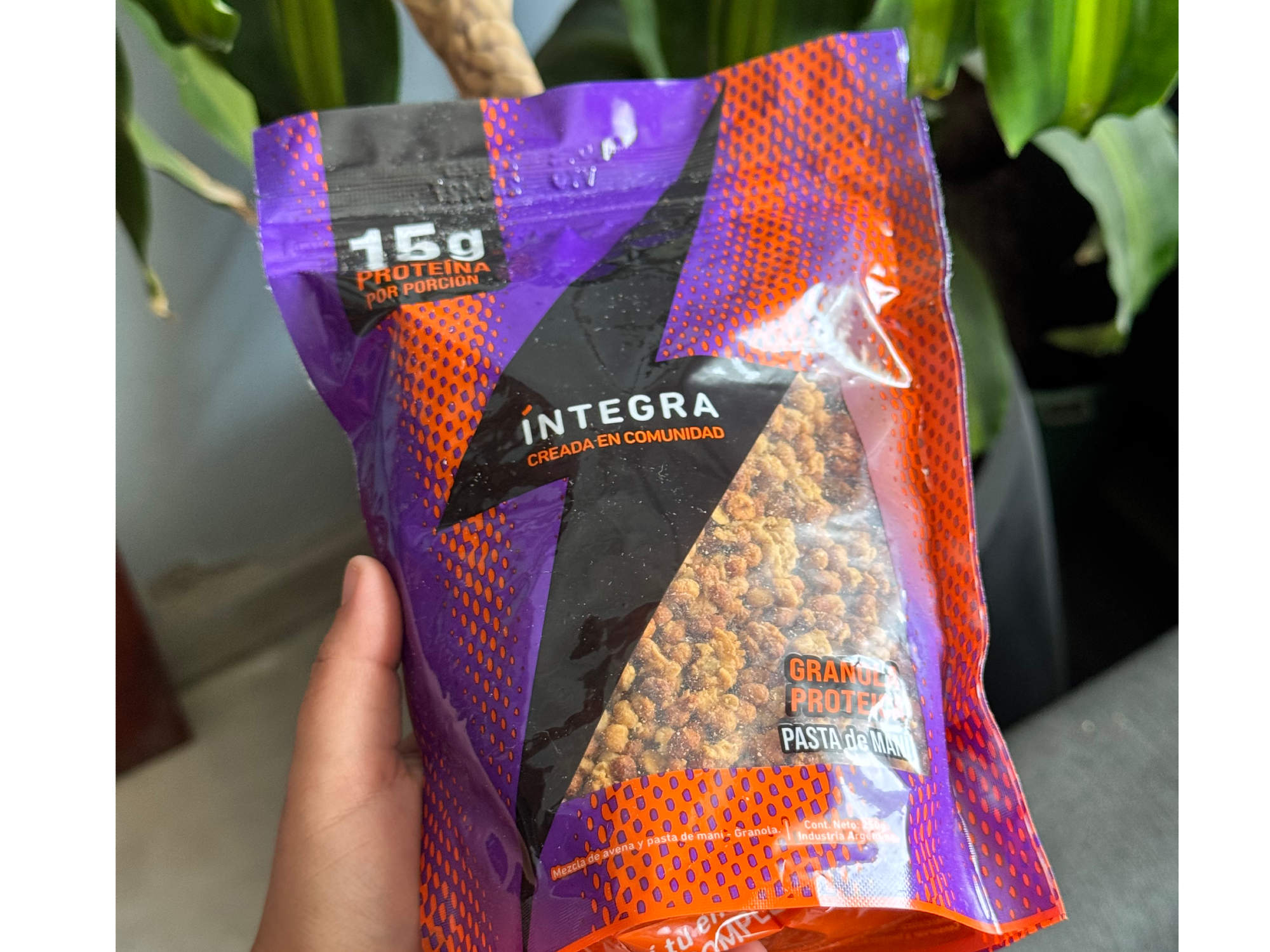 Granola proteica con pasta de maní 250g