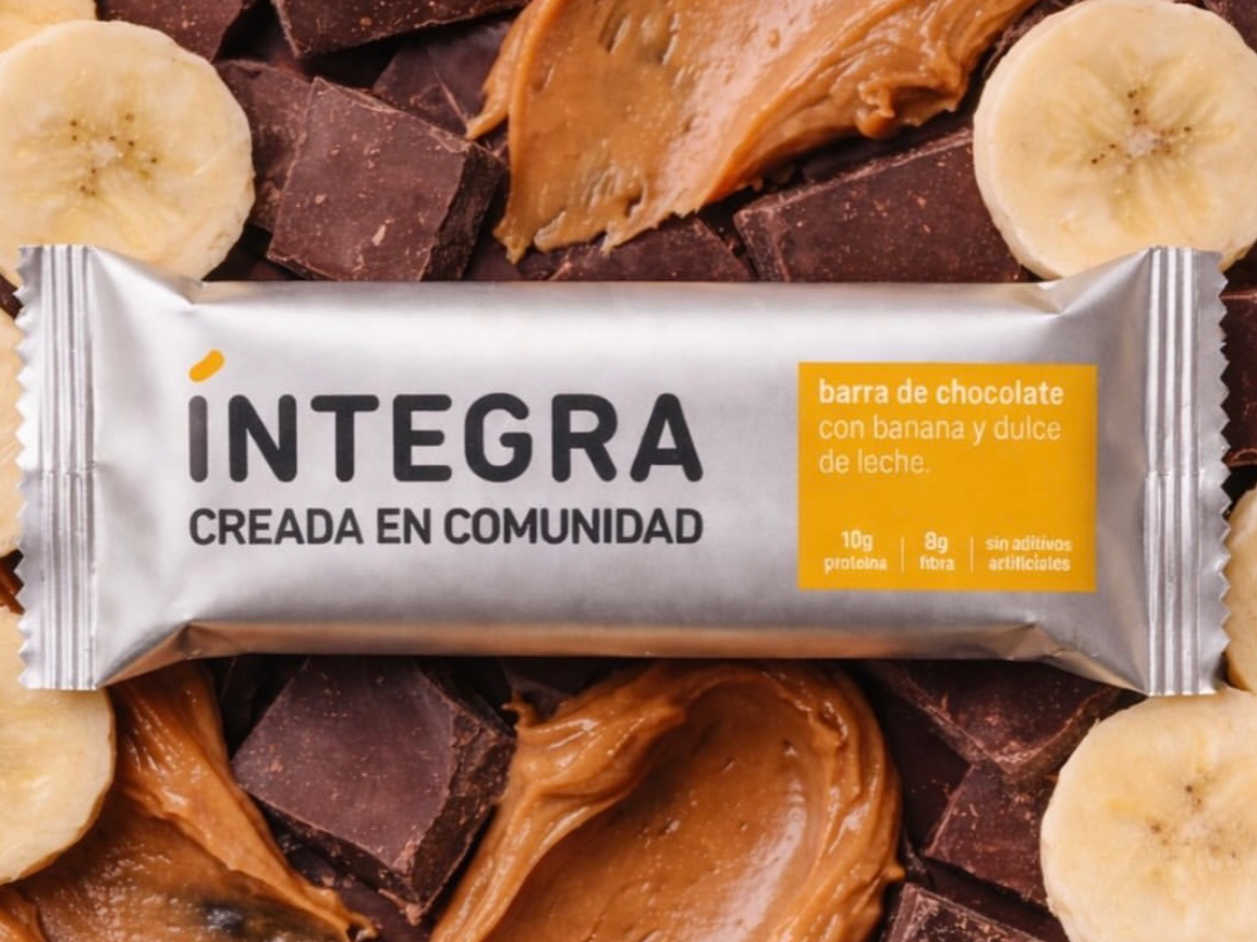 Barrita de chocolate con banana y dulce de leche