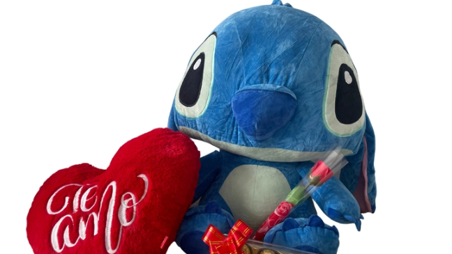STITCH ESTRENO MAYO 2025 📽️🎬
