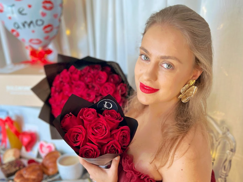 Ramo de rosas (7 rosas rojas importadas)