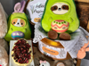 Dúo de Pascuas: Huevo artesanal + peluche tierno