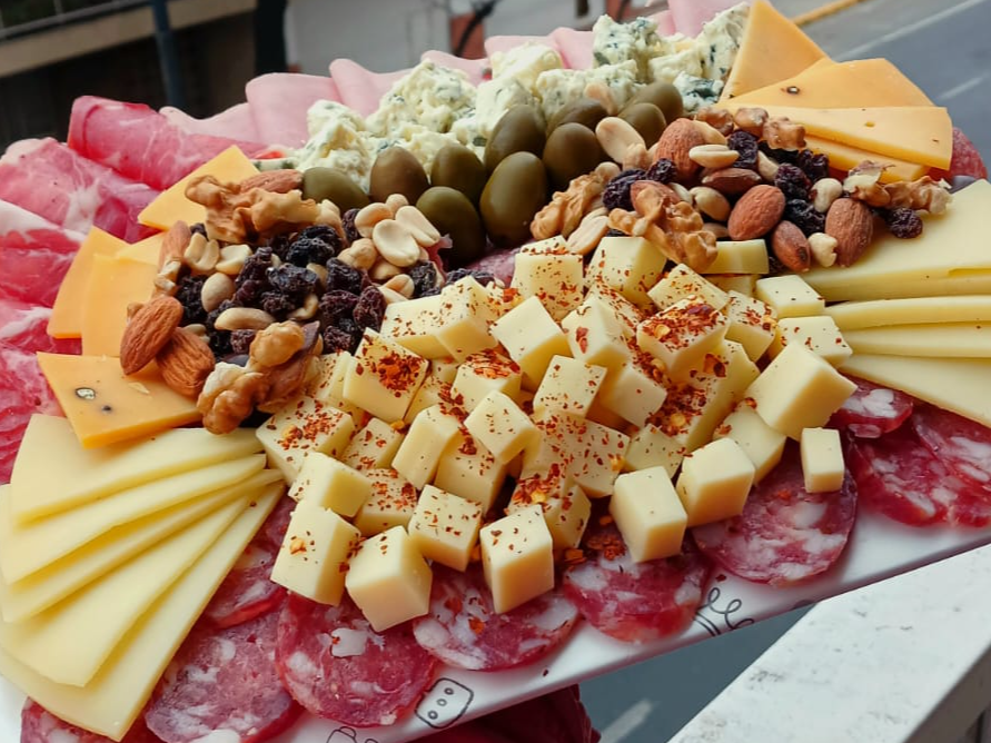 Picada Premium (comen 2, pican 4)
