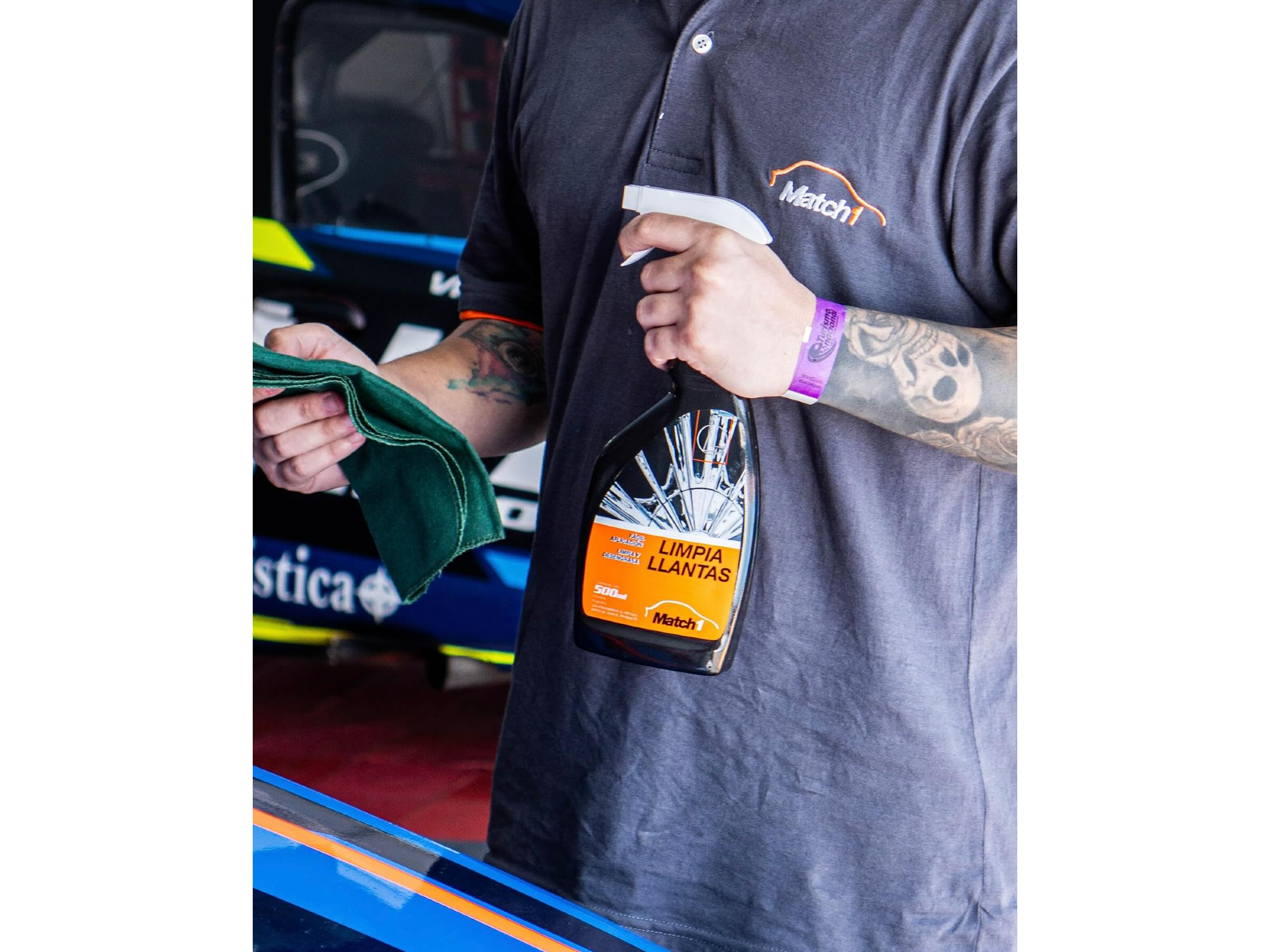 2960016- Limpia Llantas Match 1 de 500ml