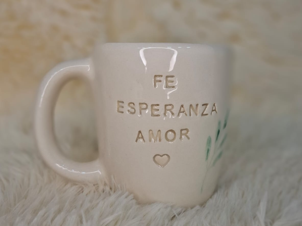 Taza de Ceramica  FE-ESPERANZA-AMOR