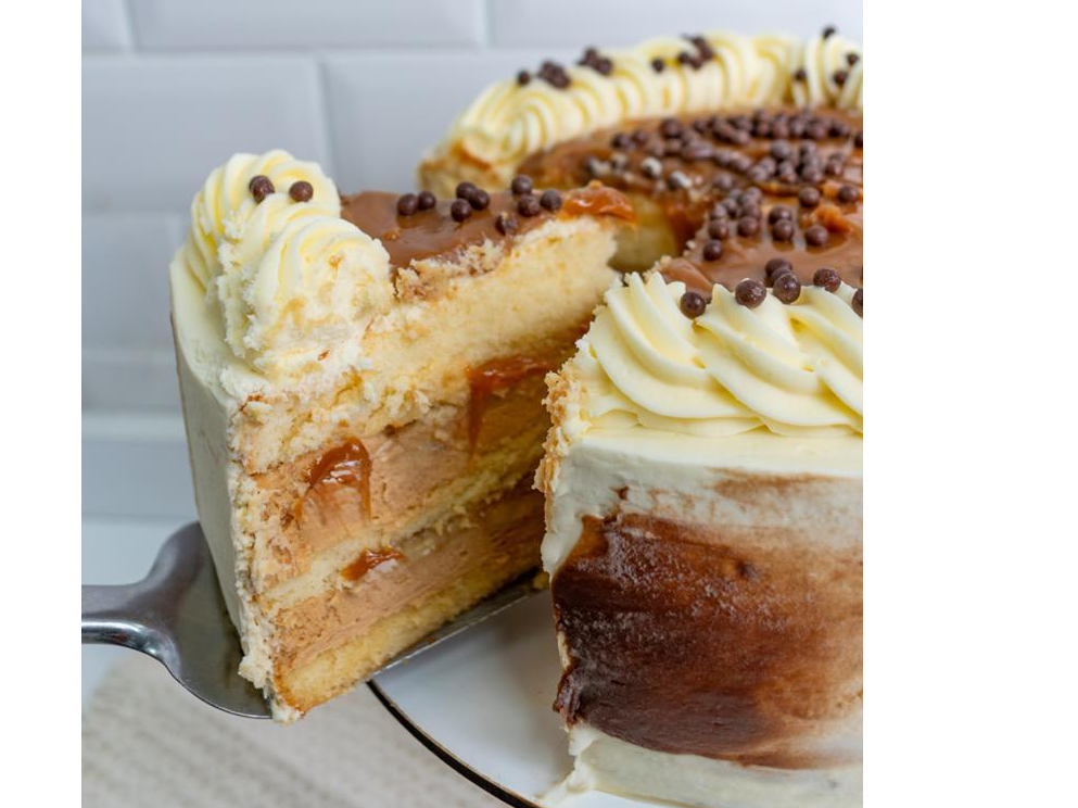 Torta de banana con dulce de leche