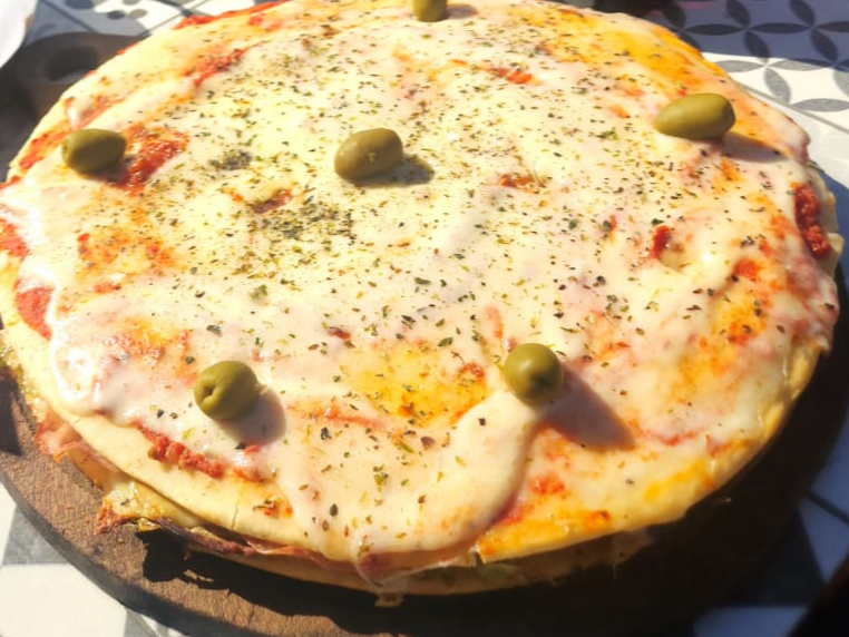 LOMO PIZZA + PEPSI