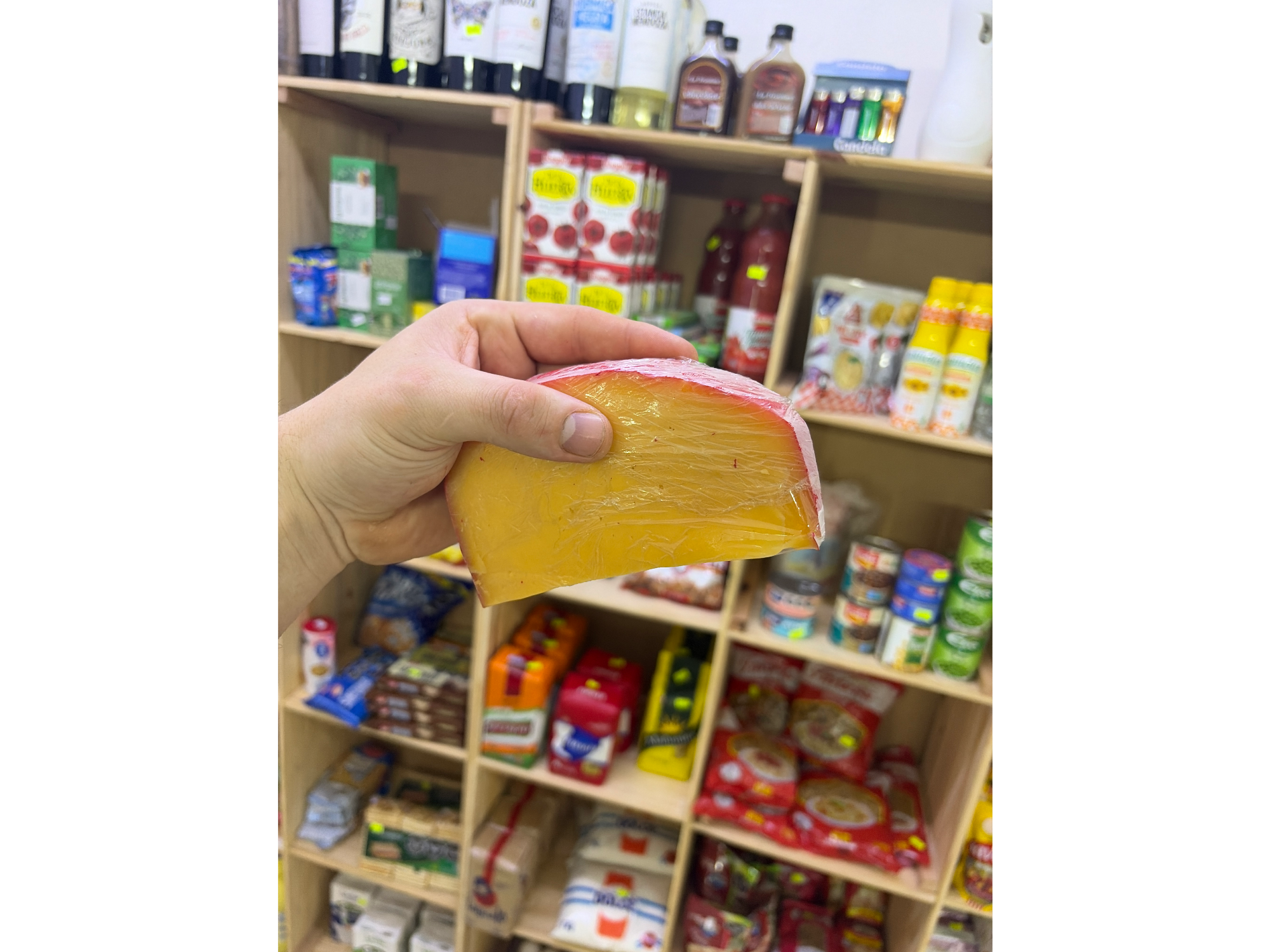 Queso cáscara colorada