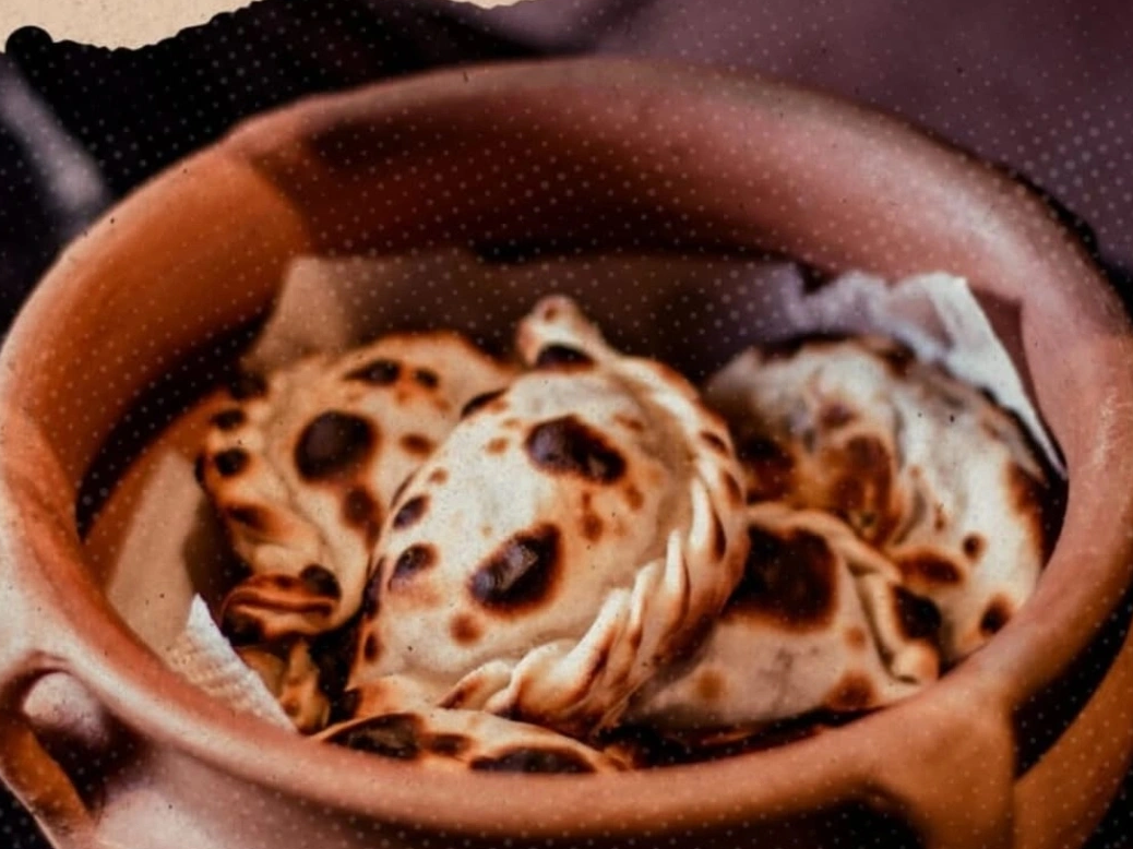 Pizza y empanadas (6 personas)