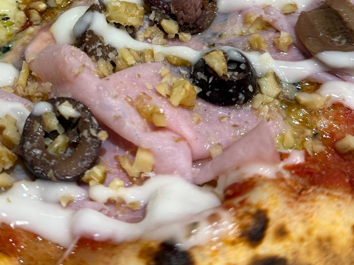 Prosciutto e roqueforte