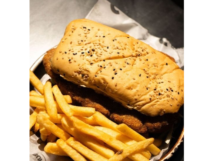 SANDWICH DE MILANESA