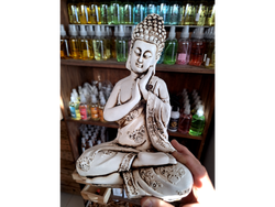 Buda Prana 28cm . Realizado en material Resina