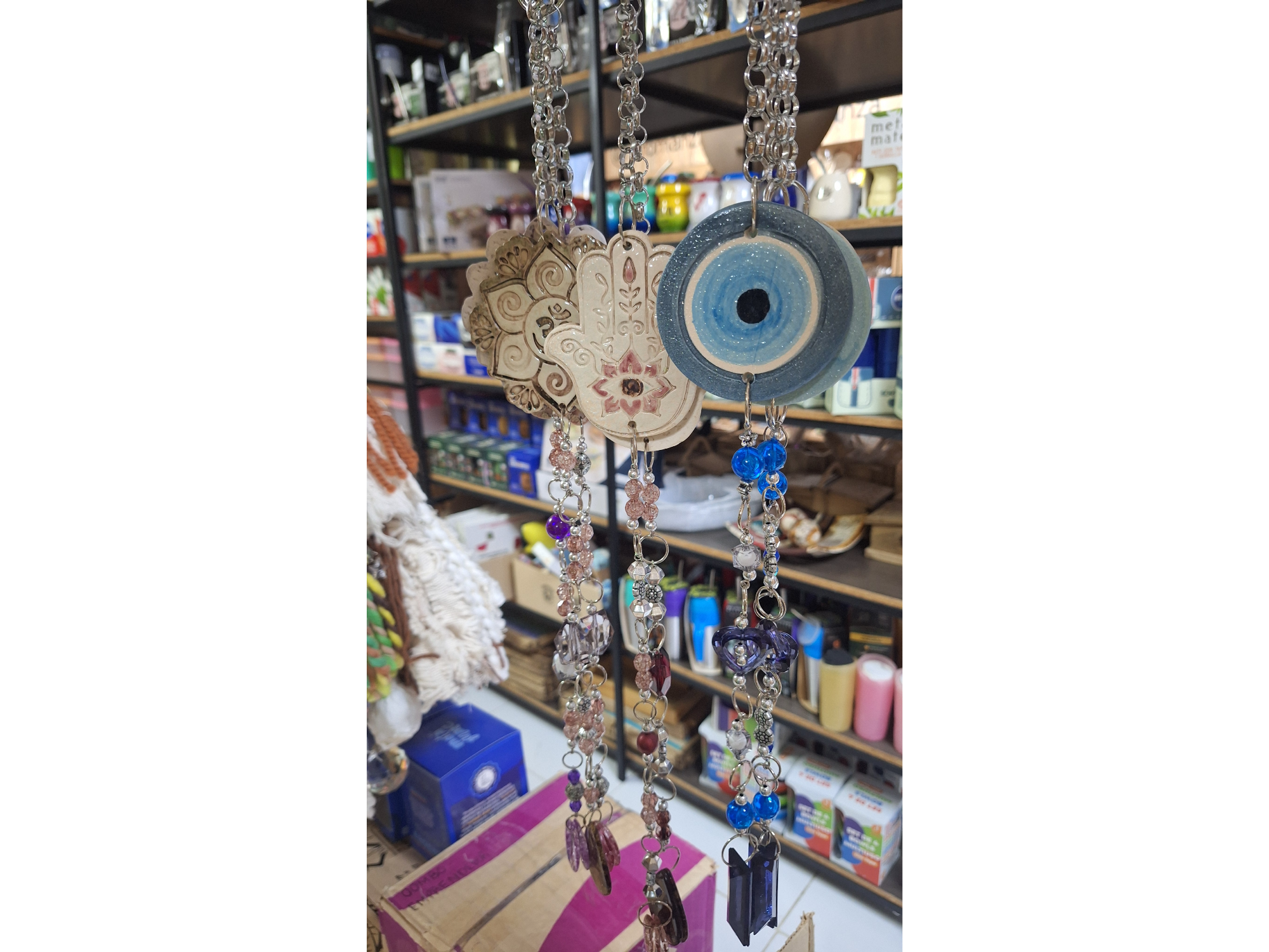 Colgante Mano / Ojo Cadenas y Borlas Ceramica