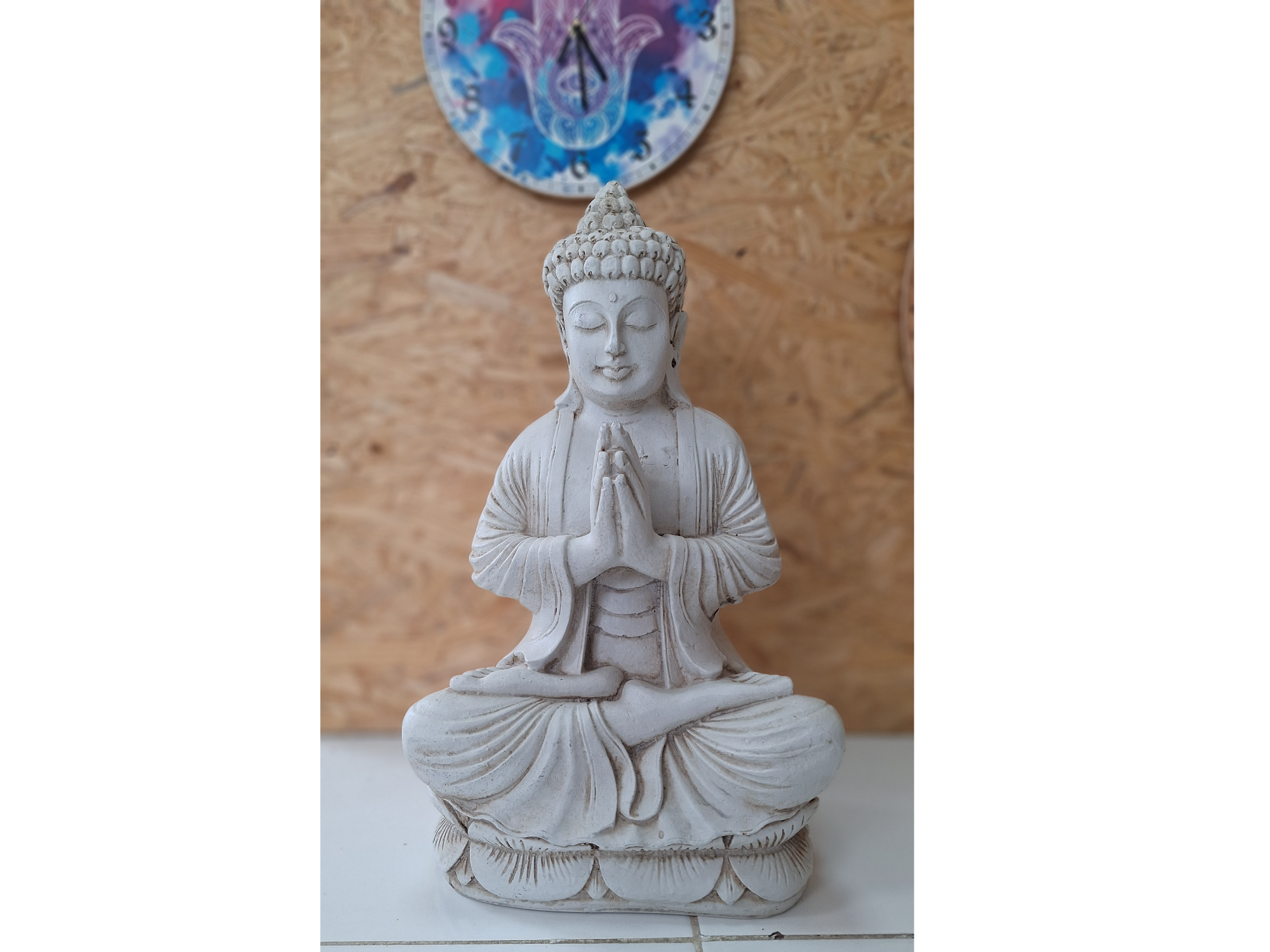 Buda Namaste sobre Flor de Loto 55cm